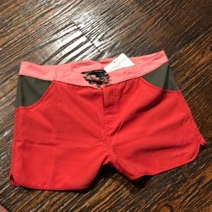 NEW Patagonia Girls’ Forries Shorey Board Shorts